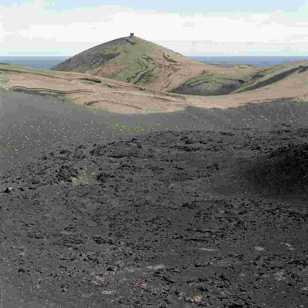 Hervé Jézéquel // Surtsey / formats 40 x 40 cm